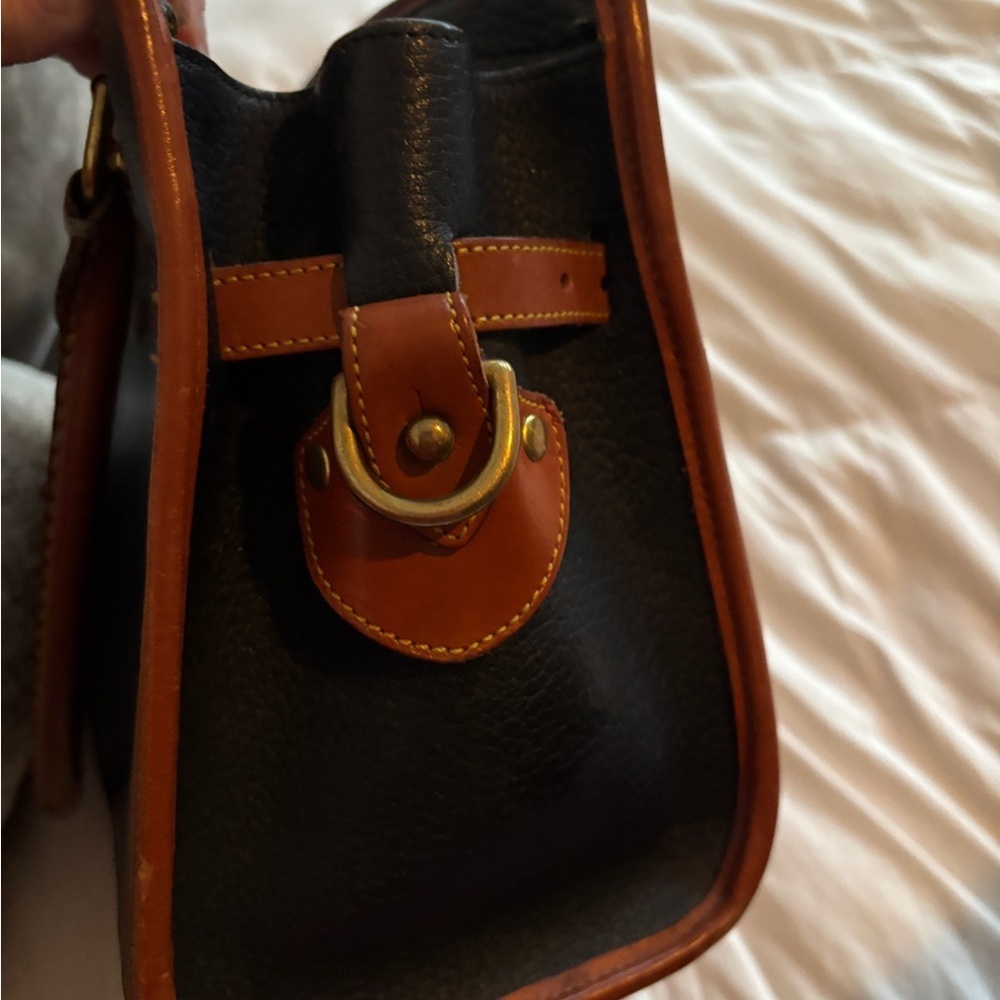 Vintage Dooney & Bourke Black and Brown Leather Satchel excellent condition - Picture 5 of 13